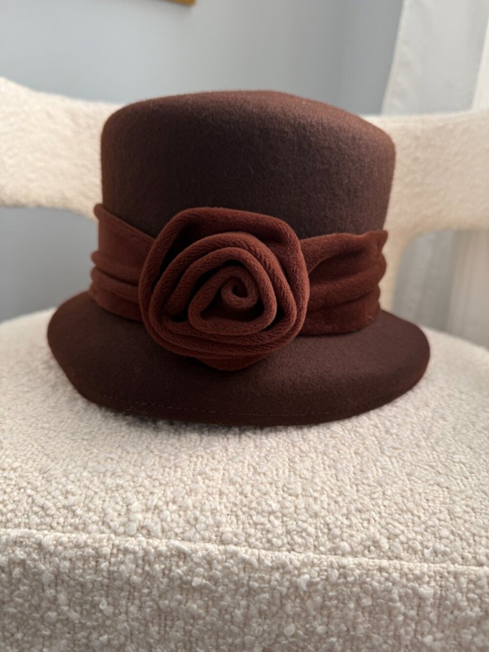 Vintage Burberrys of London Brown Felt Cloche Hat with Velvet Band and Rose